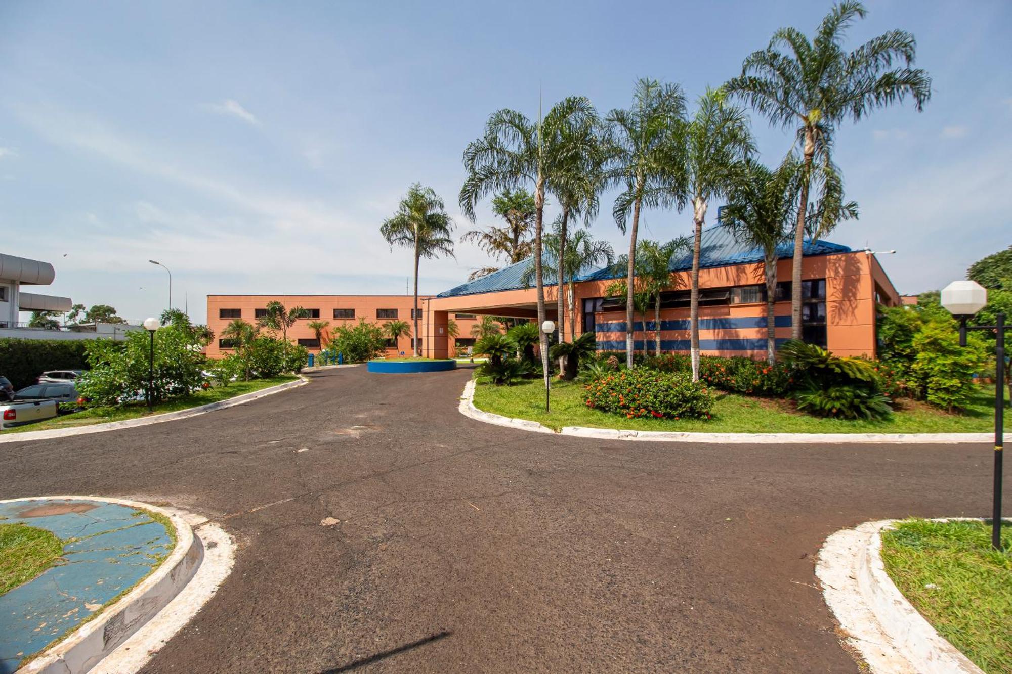 Hotel Golden Park Ribeirao Preto By Nacional Inn Exterior photo
